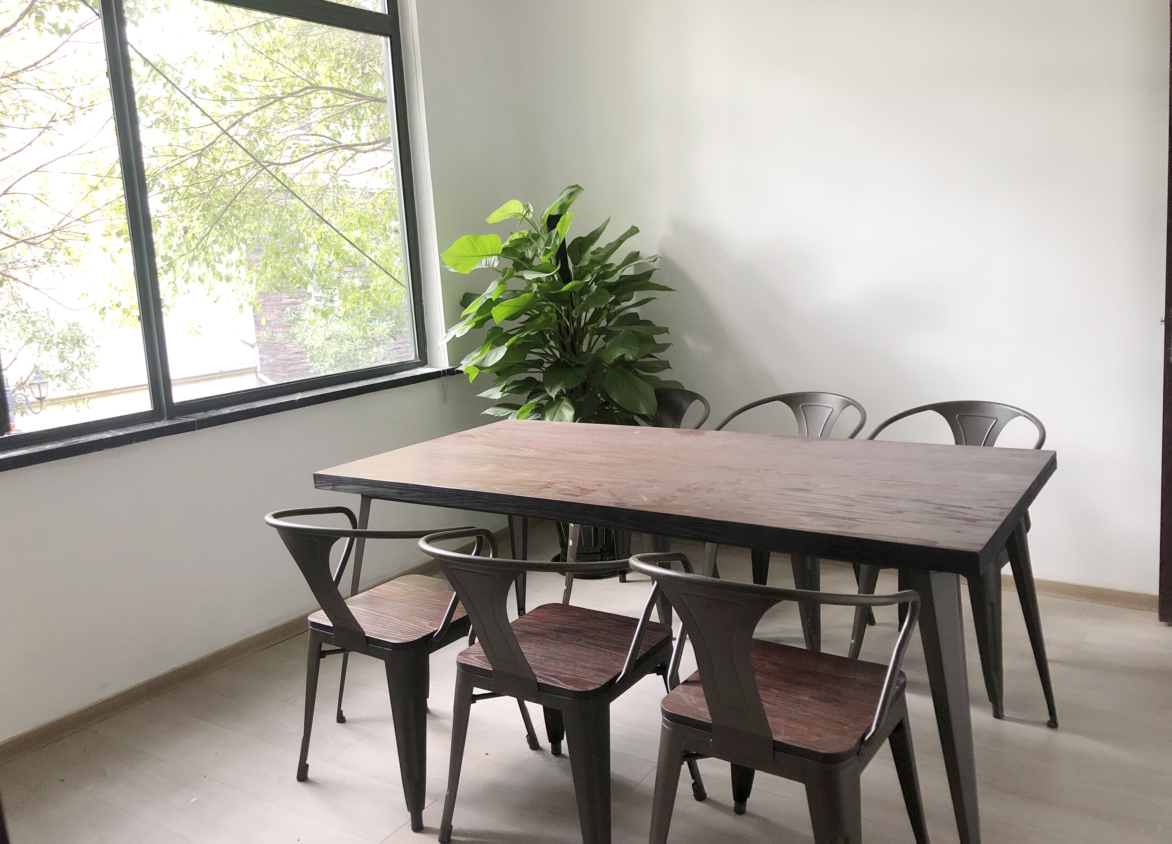 1631779674453072.jpg 355f227e32460b2163341685314cb9f.jpg