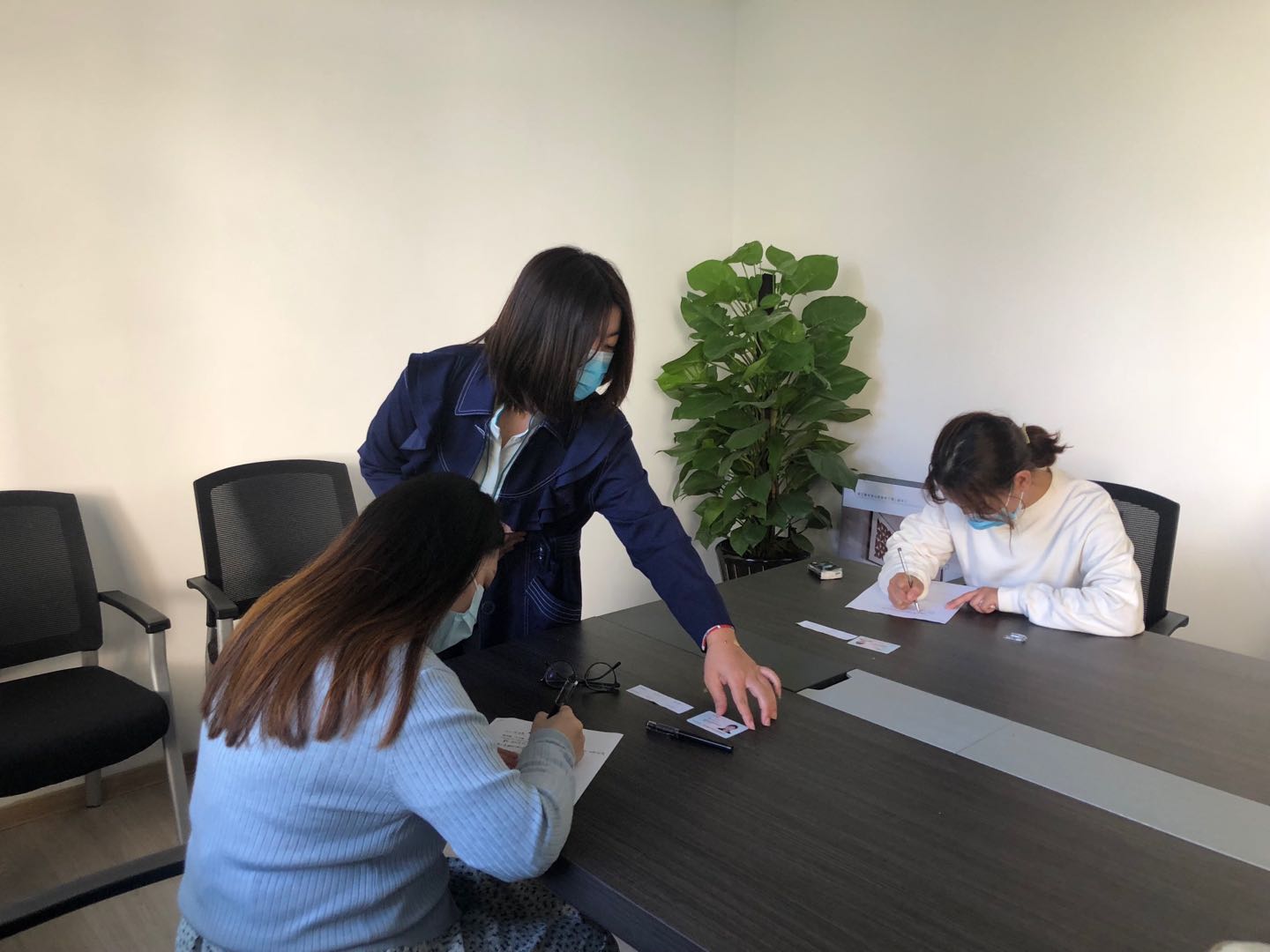 1635924038867317.jpg 4.jpg