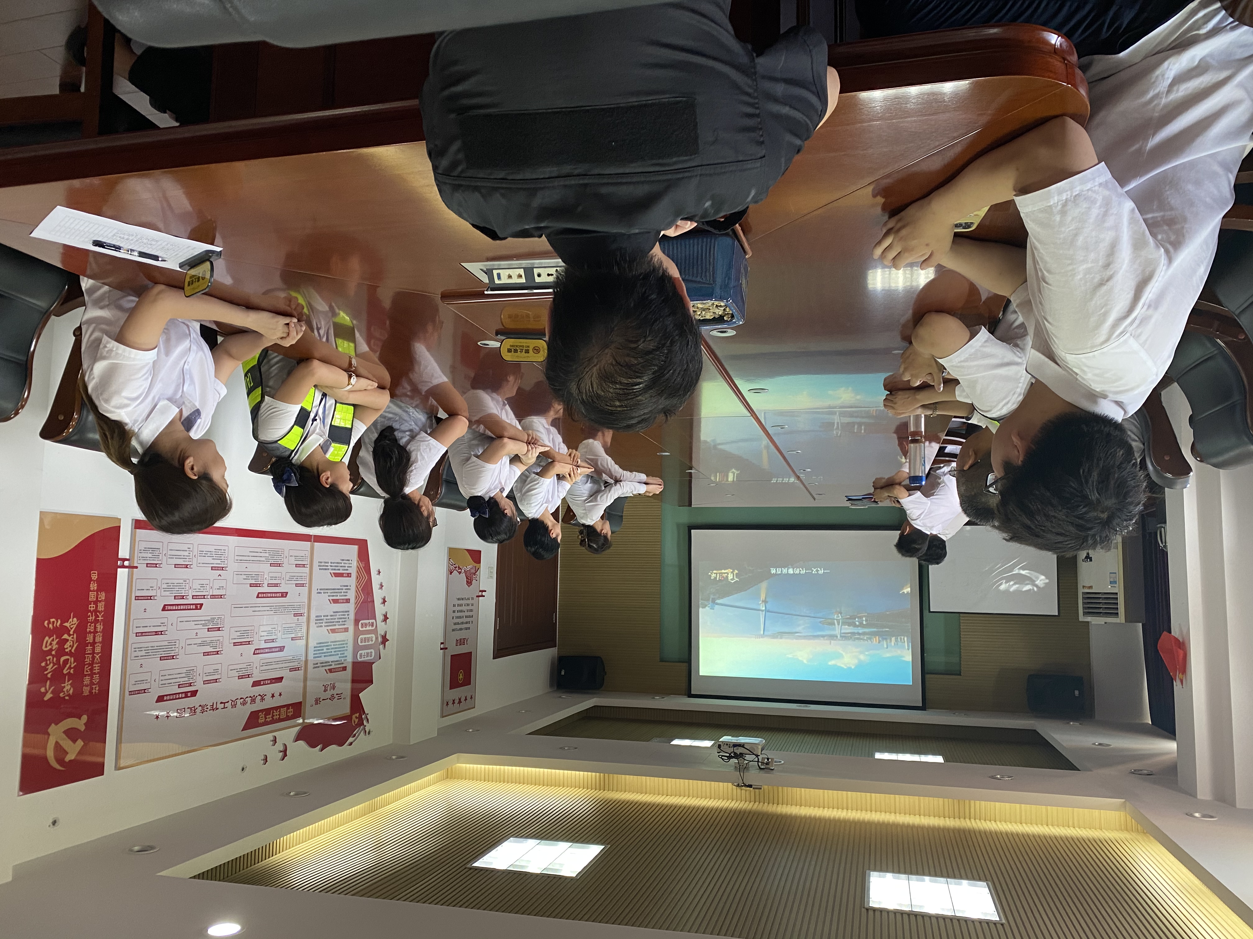 1690852043233910.jpg 臺州南觀看家風教育視頻.jpg